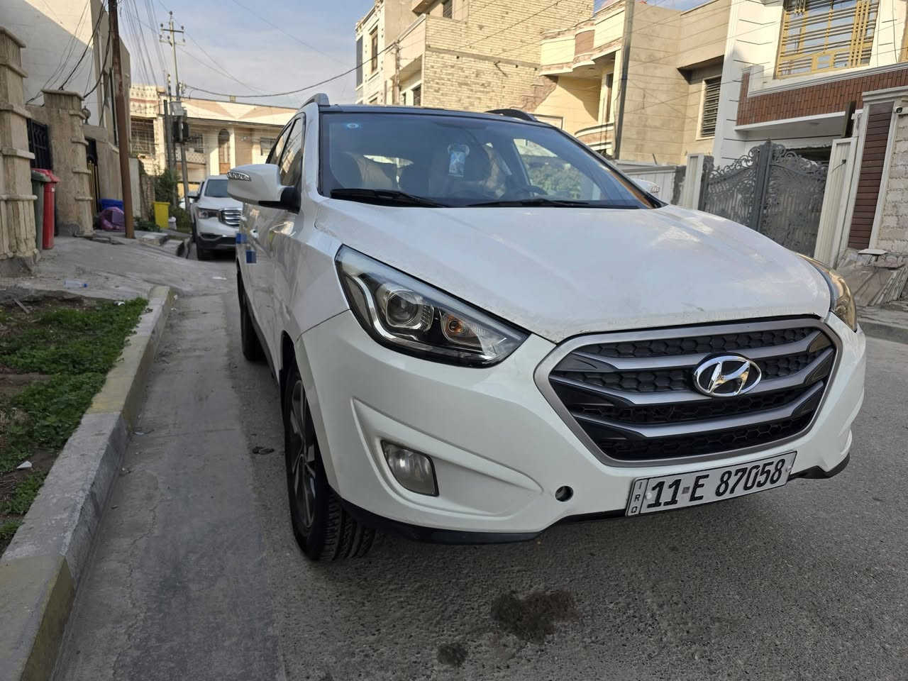 توسان ٢٠١٣ خليجي رقم بغداد دولي هزه رقم سنويه جديد محرك ٢٠٠٠ دووش بانوراما شاشه كبيره كامرا تحكمات اشاير بلمري داخل لونين بيه مكانات صبغ  السعر 118  الاتصال ***********
