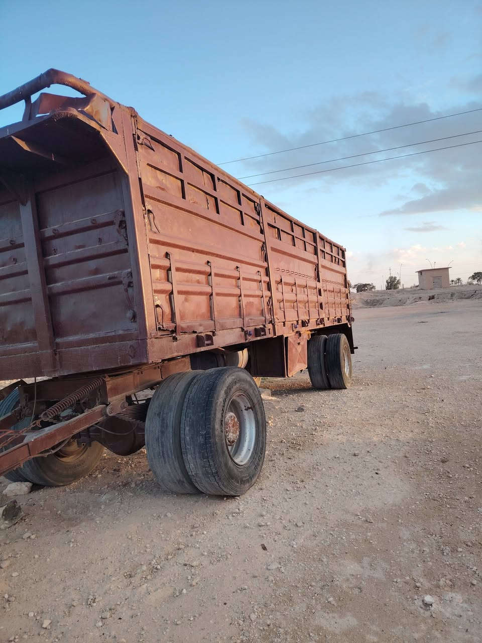 لبيع عربانه المانيه المكان حديثه
***********
