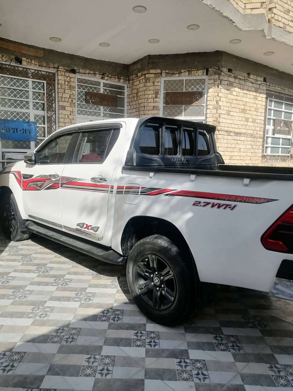 فلاونزا البيع فورويل مكفوله كفاله عامه كير تماتيك موديل ٢٠٢٥ تبريد قطعتين تبريدكشنات مثبت سرعه بصمه لادار بل مري *********** جام وتو شحن واير لس مريت شفط سعر ٣٥٥
