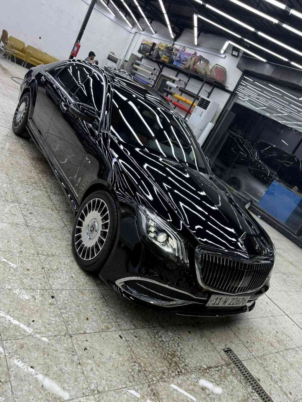 السلام عليكم مارسدس اس 550 2012 فول بنراما 5 بردات بوب شفط باب طويل السياره محدثه 2020 خارج مكينه كير تخم تاير جاهزه مابيه كل نقص مغلفه PPF كل السياره سابقا لون ابيض وبتحديث غيرنه لونه اسود حادث السياره من امريكا بابين فقط لا بجم لا شاصي بدون ايرباك رقم بغداد بأسمي اكفل السياره من اي حادث السعر 220 $ مكان السياره بغداد الخضراء ***********
