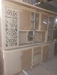 كاونتر مترين ونص • سنك مرمر متر ونص • نجف