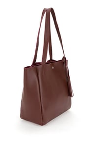 نون باك توفر لكم أجمل الحقائب بكوالتي عالي وأسعار مناسبة  يوجد خدمة تو...