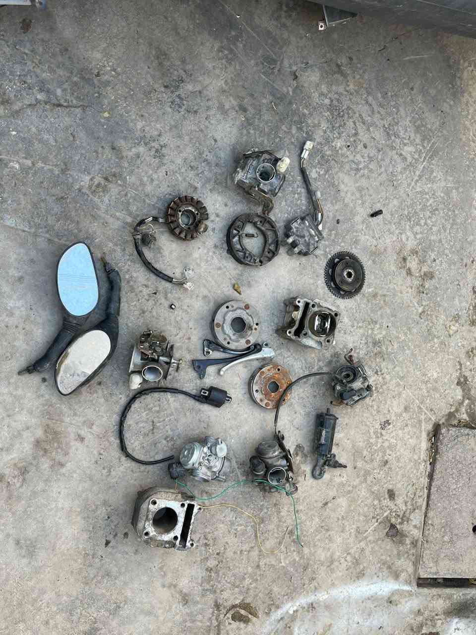 سلام عليكم
غراض للبيع صفاح مال جيتي ار وراس ختم واحد ويل ماكس ثعلب ونوزل وفيتبم مال بيسي إكس جيل لأول وفيتبم مال جيتي ار وكابريترات مال ماكس 120/140وملف وعقل مال ماكس 140 وبنزات كلج مال ماكس 140/120 وراجز ماكس140 عنواني بغداد البياع ***********
