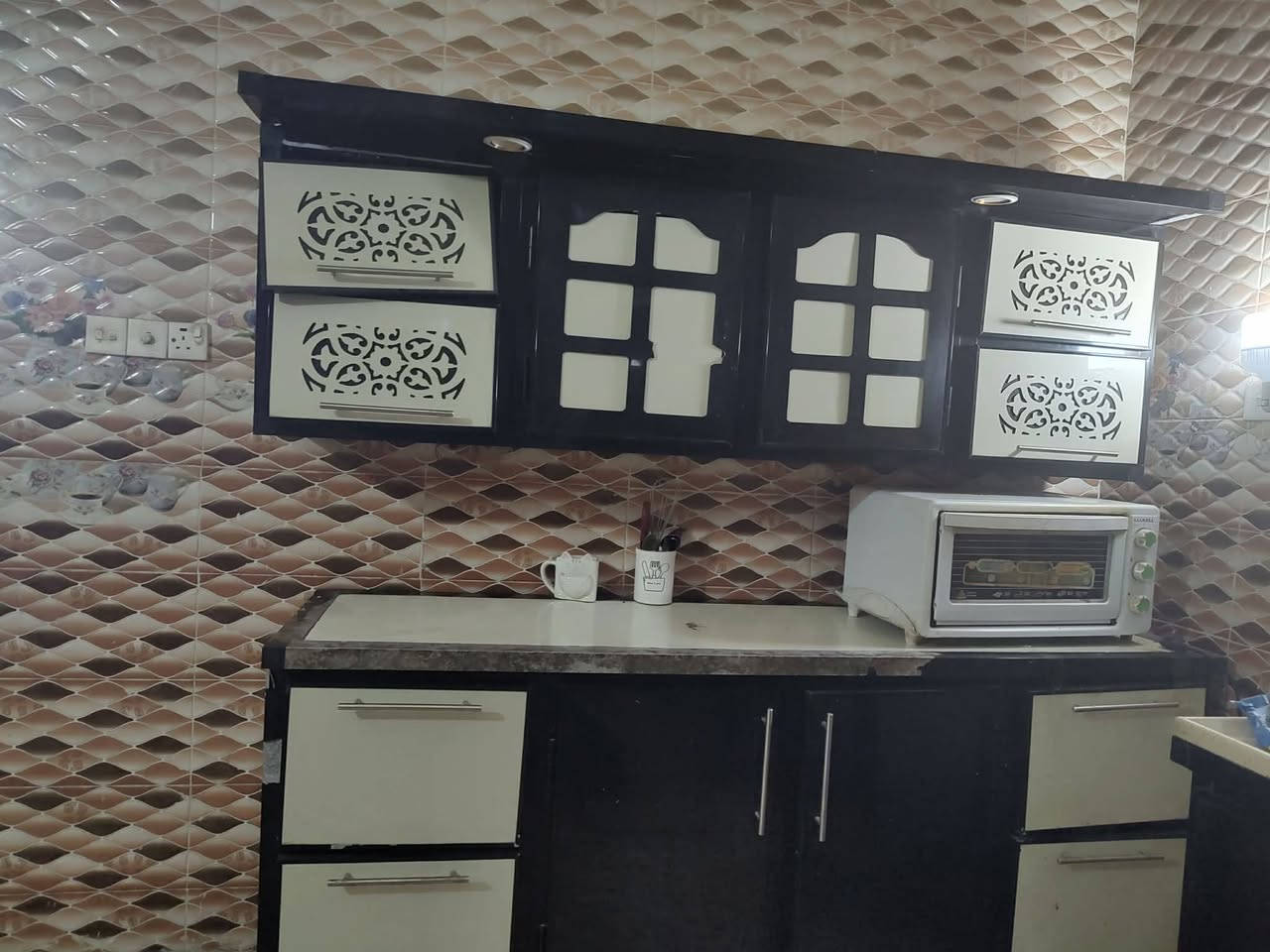 كاونتر نظيف للبيع مع سنك وملحق طول مترين وسنك متر ونص سعر٢٥٠ بي مجال


**إذا كنت صاحب هذا الإعلان وتريد حذفه لأي سبب، رجاءا أرسل رسالة إلى الدعم الفني**