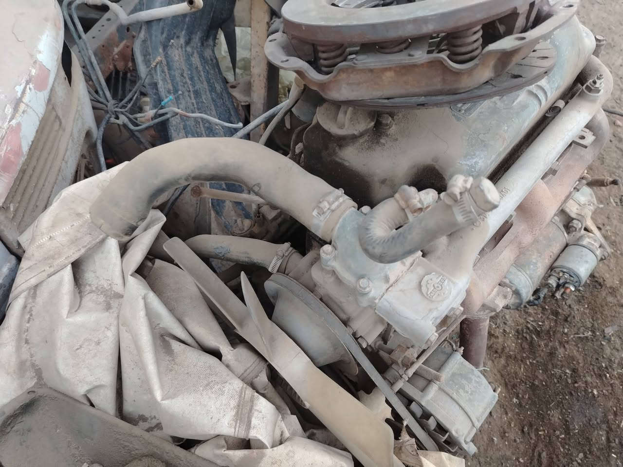 سلام عليكم لبيع محرك مال خرسه ستندر لاصرف ولابخار مكان بغداد مكلف بنشر ***********
