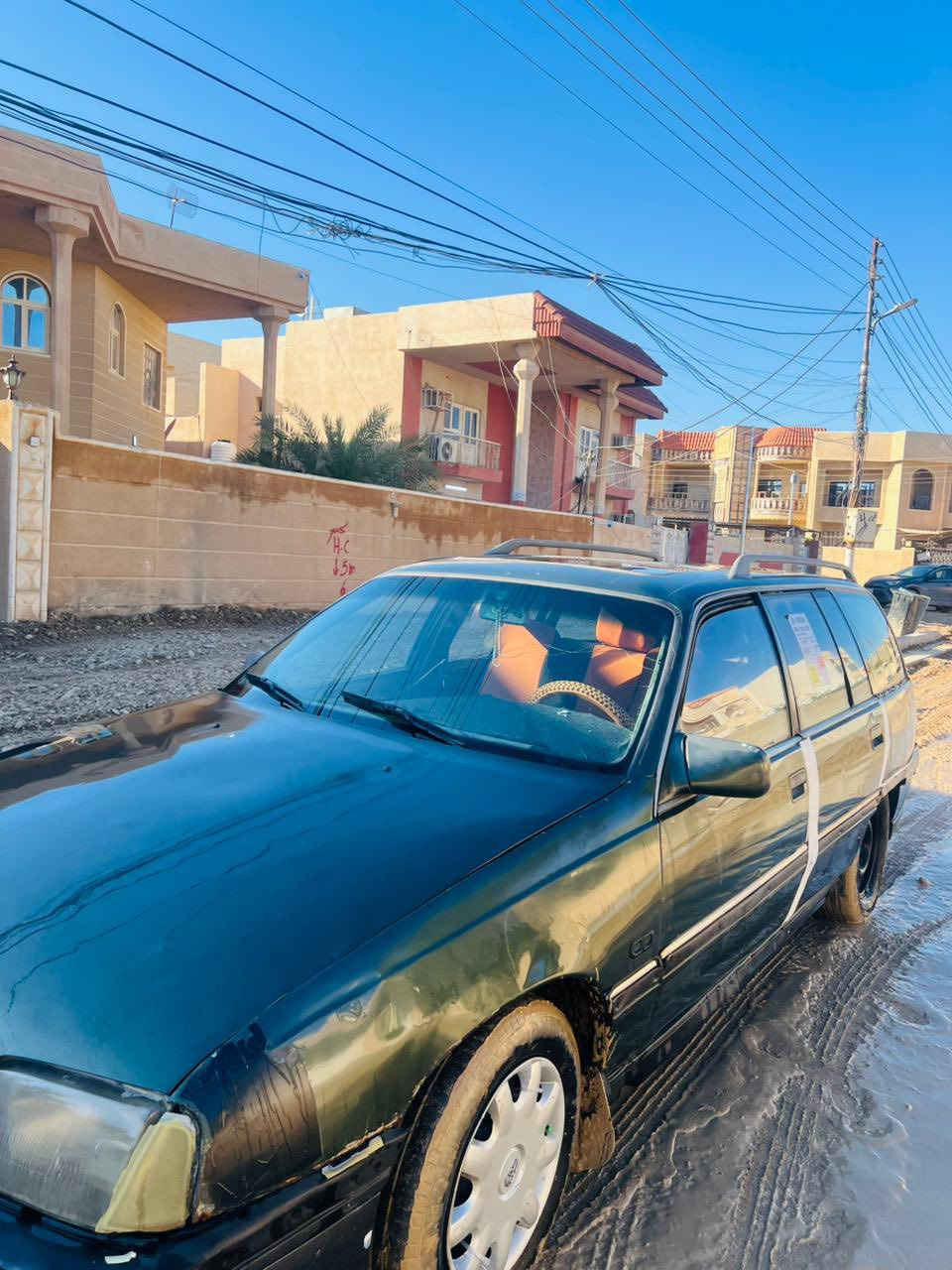 السلام عليكم
مكلف للنشر اتصلو عل رقم 
أوبل ستيشن 1990 
سياره رقم كركوك مشروع وطني تريد وكاله تريد تحويل 
كير محرك شرط 
سعرها 20 بيها مجال بسيط 
مكاني تكريت 
***********
