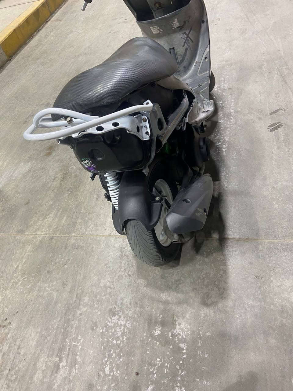 سلام عليكم  دراجة ماكس منغولي سلف وا هندر نقصه بس شخاطة دراجة شلة او معدل  الله شهد مكاني بغداد الشعب  السعر 350وابيه  مجال بصيط رقمي ***********متواجد واتساب
