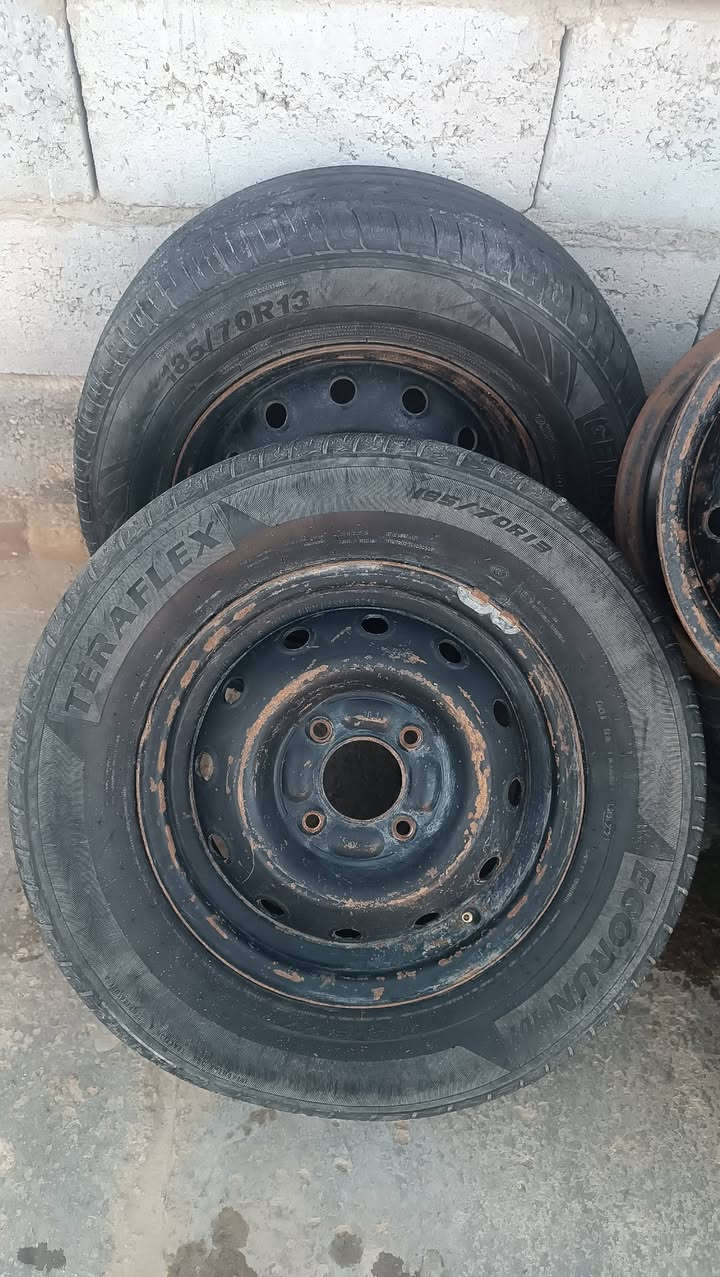 وياله 5 للبيع حجم 13/70/185


**إذا كنت صاحب هذا الإعلان وتريد حذفه لأي سبب، رجاءا أرسل رسالة إلى الدعم الفني**