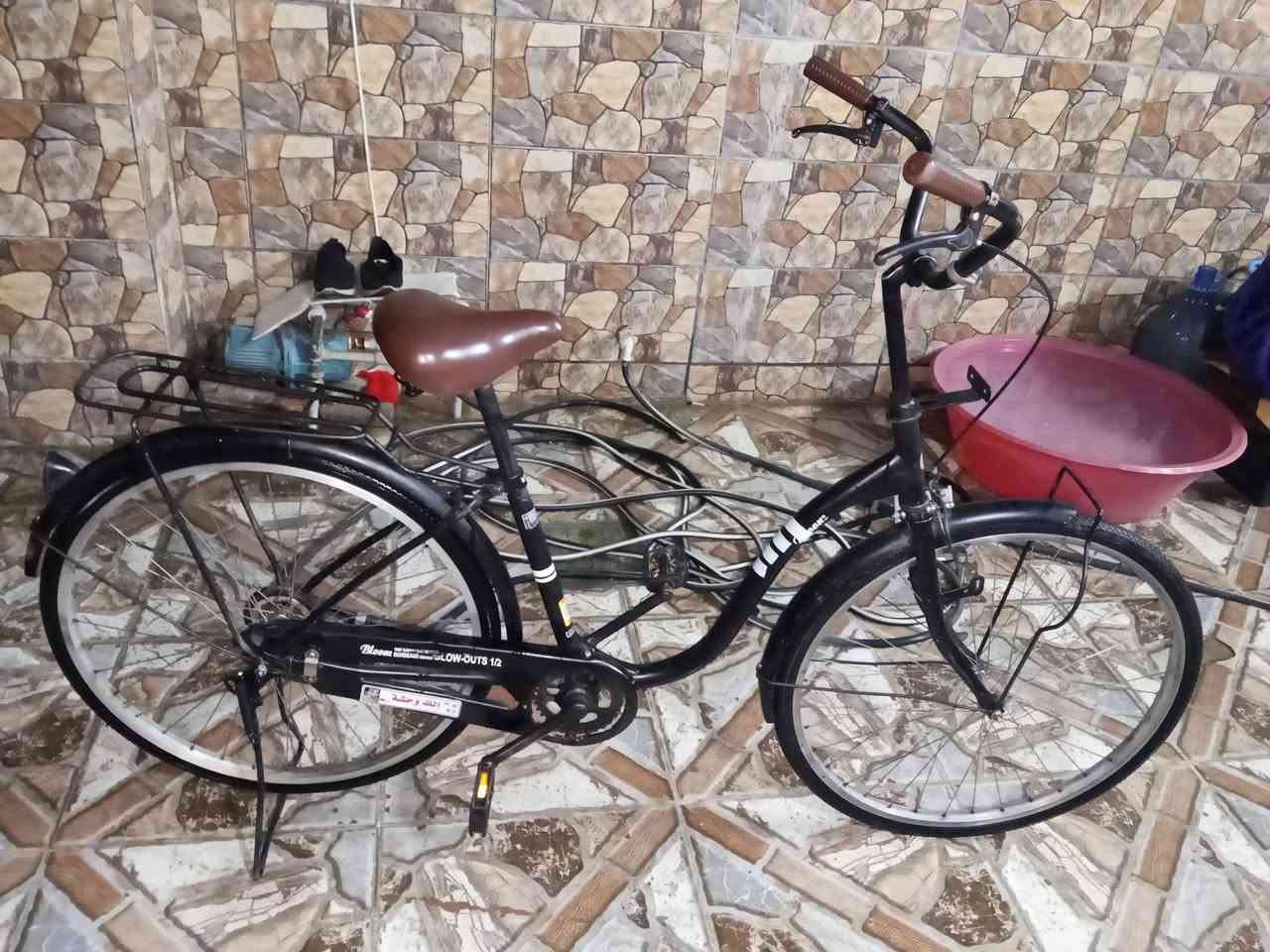 سلام عليكم 
عندي بايسكل للبيع 
ياباني اصلي 
ابو البوري واحد 
اي عيب مابي 
فقط سيم البريك الخلفي 
العنوان: كركوك 
سايدين حي النصر قرب مركز العروبه 
السعر: 65
بي مجال للطيبين 
الرقم،:***********
مو شراي لاتتصل رجائا
