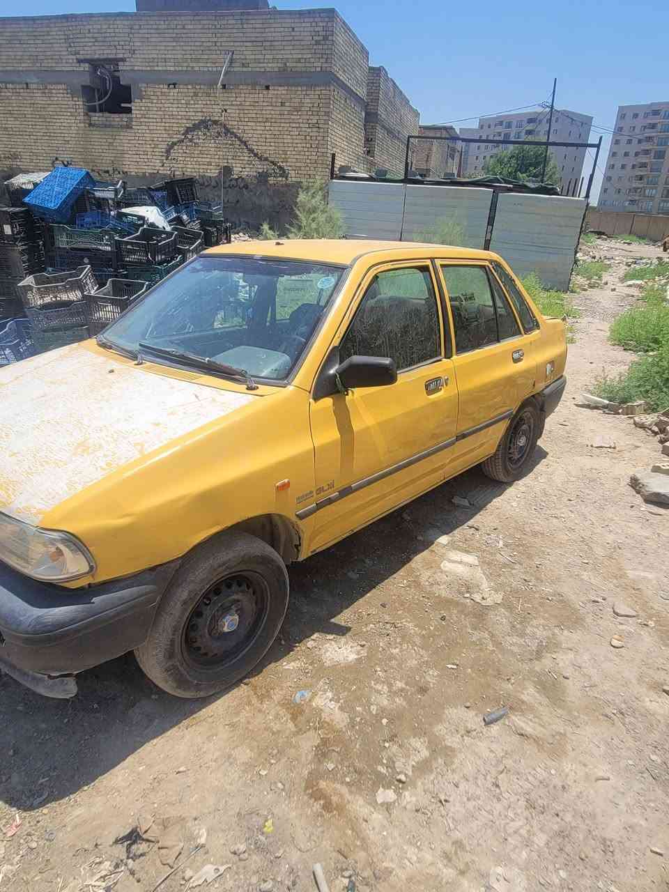 سلام عليكم سياره للبيع مطلوبه هيئه وغرامات  970الف وابيع كوم حديد سياره نكره جام كهربائي سماعات مابيه كل نقص فقط باتري  وذا تريد تحول صاحبها موجود تتوجه ويا وسعرها 8 ورقات قفل صافي هذه رقمي *********** مكاني بغداد حي العدل قرب مجمع اليمامة
