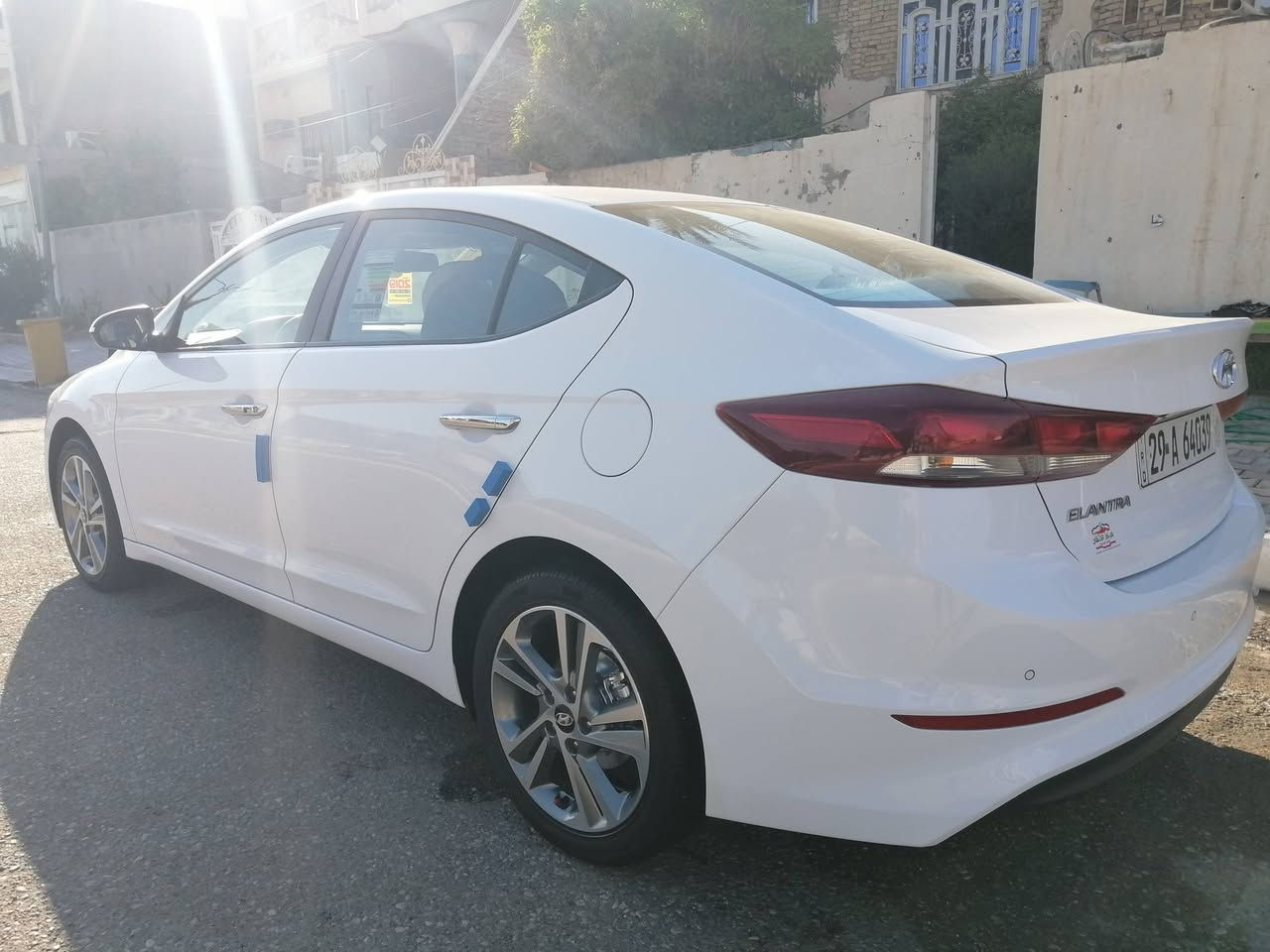 السلام عليكم الانتره ١٩ سوبر كفاله عامه رقم واسط الدولي سياره جديده معنه الكلمه وجاهزه من كلشي تغليف ارضيه وكشنات وصندوك بصمه فتحه كامره خلفي أمامي حساس خلفي أمامي تحكمات مري شفط تطبك ويه التقفيل ترحيب عند الاقتراب سياره فول للخير ماشيه ٩٥ كفاله شخط رصعه بارد فتح ماكو السعر ١٧٥ لاستفسار ***********
