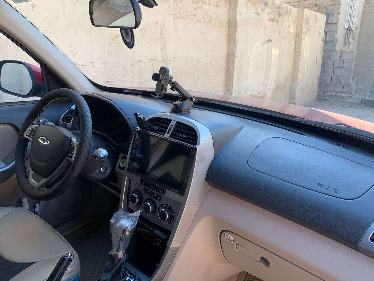 تيكو موديل 2018 رقم بغداد  ماشيه 27 الف سياره زيرو
كفاله عامه عدا ضربه خفيفه مرجعه على البارد وغير مصبوغة  
 كير ميكانيكي محرك 2000 
 المواصفات حساس خلفي 
تحكم سرعه 
شاشه ابل كار بلي 
فتحه سقف
اشاير بالمري 
تقفيل مري بل بصمه
تبريد ثلج  وتدفئه
زيرو بمعنى الكلمه  
العنوان الكوت واسط 
للاستفسار واتساب 
***********
