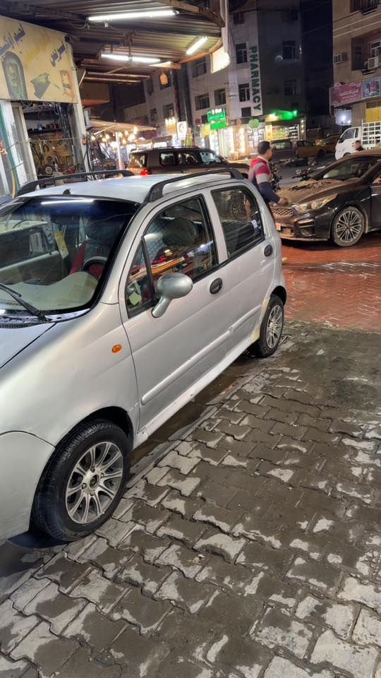 سلام وعليكم
كيوكيو 2010 
سياره كامله كير مكينه رقم جديد غرامه مصفره وبسمي مكانه بغداد لاعظميه سعره 28 وبيه مجال
اتصال ***********
