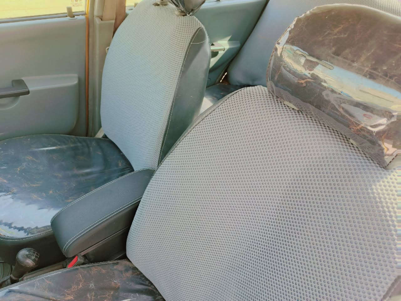 السلام عليكم سايبا دمعه موديل 2013 مكفوله من ضربه والصبغ السياره بلديه وحلوه رقم نجف سنويه ضايعه ومكملين كتاب الفقدان يعني كبل داور ومستمسكات المالك هم عندي وعليها هيئة وغرامات 600 ألف تريد براك ينزل من السعرتريد براي مكينه كير برايد كوري تخم تاير جديد ستوني شاده ارضيه جلد دوشمه جديده غرفه كلش جديده باتري جديد حداديه جديده شواصي معمرات هاي تفاصيل السياره والسعر 25 وبيها مجال مكاني الديوانية ***********
