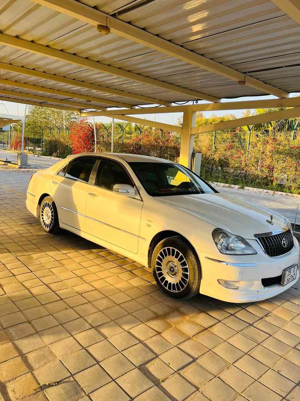 تيوتا كراون ماجسته 2003✈️
فول 5 دكم 
كفاله عامه  من گص ونقل جثه وضربه قويه فقط لخه بسيطه جمالغ خلفي 
ثلاجه 
3 قطع تبريد 
3 قطع برد 
تدفئه الكشنات 
داخل بيجي جلد 
لمواصفات معروفه وكلشي موضح بصور 
قرار 48 مداور بكل المحافظات 
هزه مصاقطه سنويه لل30
مكان سياره الديوانيه قضاء غماس 
سعر 160 وبيها مجال قليل
# ويل مايباخ  جلوبسات ابلادي تصعيد وتنزيل 
مراوس حسب القناعه  
اتصل وبيك خير وتدلل ***********
***********
