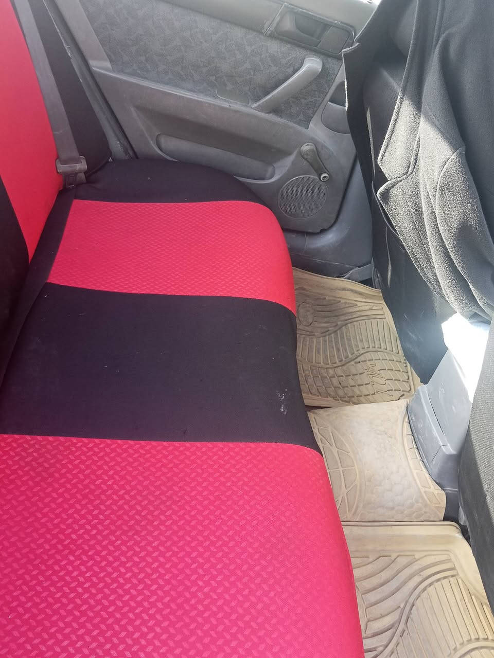 السلام عليكم شباب سيارة اوبترا للبيع موديل 2004 مصبوغة عام جماليه تبديل بنيد فقط محرك وكير خير من الله تدفئه تبريد العنوان بغداد الكماليه السعر 53 وبيه مجال للاستفسار الاتصال على الرقم ***********
