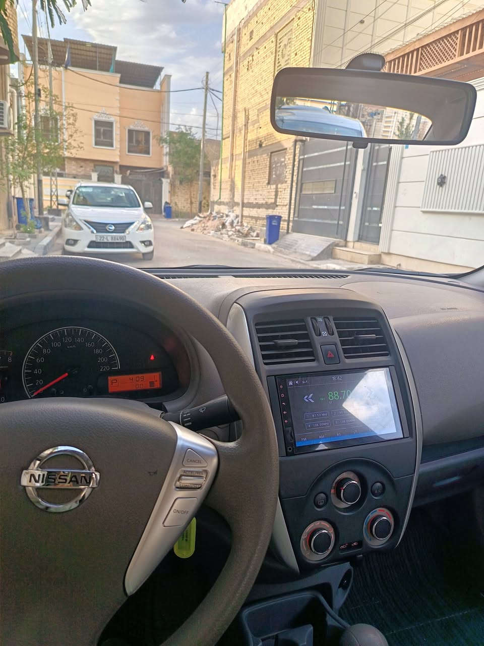 السلام عليكم للبيع نيسان صني هندي ٢٠٢٤ أربيل كفاله عامه بليته زركه ماشيه 16ألف سنوية لغاية ٢٠٣١ مكاني البصره ياسين خريبط السعر 122$  ت*********** ت*********** غير متواجد عالنت
