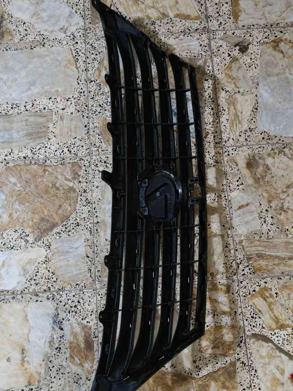 شباج الكزز مديل ٢٠١٢ كلشي مابي لاكسر ولاشي ليط مالته ابلادي سعر ١٠٠  شراي يتصل ***********
