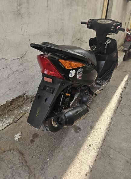 سلام عليكم ثعلب للبيع دراجه بلاديه نقصها باتري وفج بريك امامي شغاله هندر نكرا سعرها 500الف وبيها مجال حك جيه  مستعجل عل بيعه مكاني اعظمية***********
