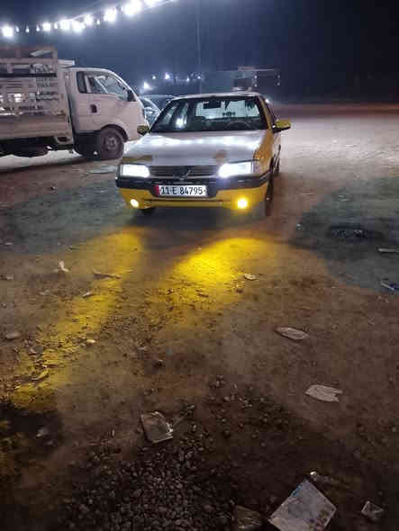 السلام عليكم بيجو لميس ٢٠١٣ محور كورلا مكينه كير خير من الله السياره شغاله من كلشي بيها ملاحظات أكلك عليهن ،السعر،٣٣ وبيها مجال بصيط مكاني سلمان باك رقم الهاتف ***********واتساب موجود
