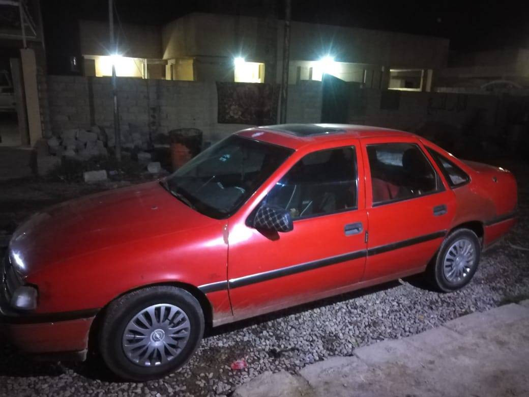 مكلف بالنشر للبيع فكترا حجم 18 بلادي موديل 92 رقم فحص انبار الشرعي موجود شرط التحويل محرك گير وحداده شرط تحويلها يكلف 500 الف حسب قول صاحبها السعر 25 وبيها مجال بسيط العنوان القيارة دور القاعده الاتصال على صاحبها على الرقم ***********
