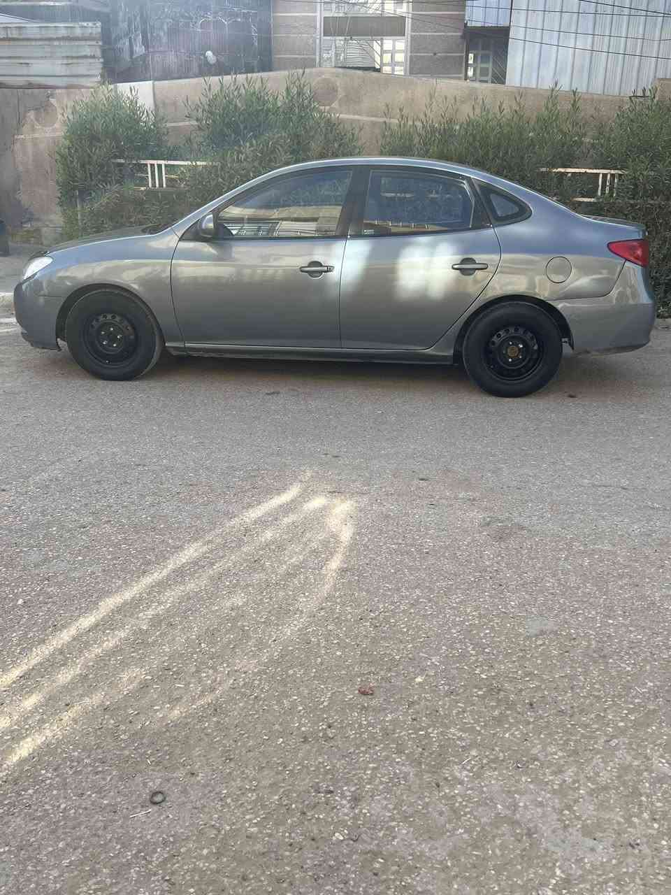 السلام عليكم من رخصة الادمن مكلف بالنشر النترا 2010 وارد امريكي رقم بغداد بأسم الشخص نفسه مكانها الدورة شارع 60 مكلف بالنشر للاتصال بصاحب السيارة ***********   (السعر 75)
