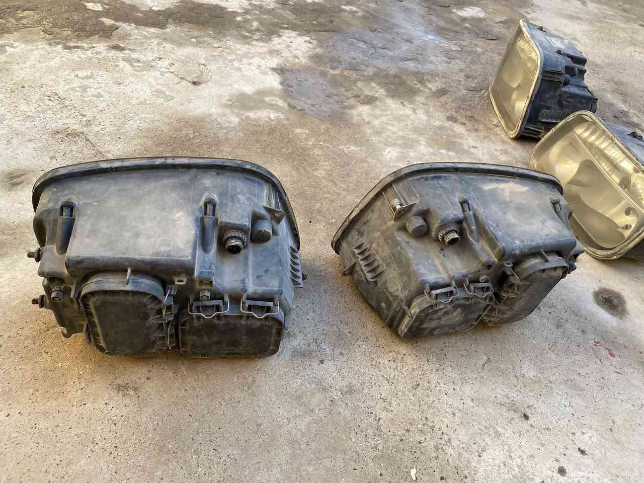 سلام عليكم زوجين لايتات مال دمعه اصليات مواسسه لل بيع *********** /***********
