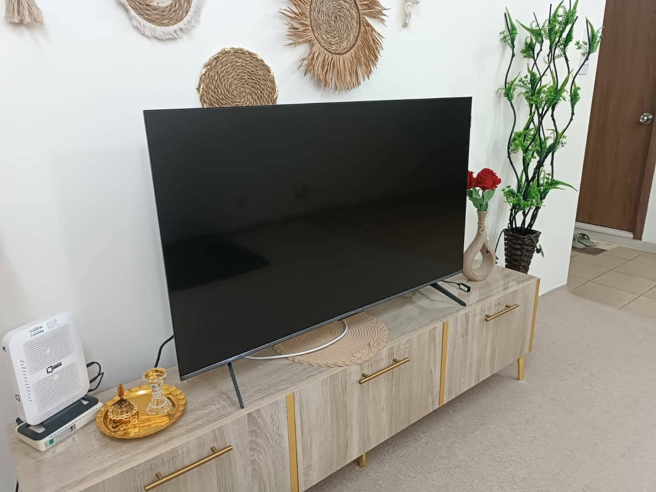 السلام عليكم ورحمة الله وبركاته شاشه معروفه الماركه مالته TCLمشتريهه ٩٠٠ اريده ب٧٠٠ استخدام جدا قليل ونضافه مبينه من شاشه


**إذا كنت صاحب هذا الإعلان وتريد حذفه لأي سبب، رجاءا أرسل رسالة إلى الدعم الفني**