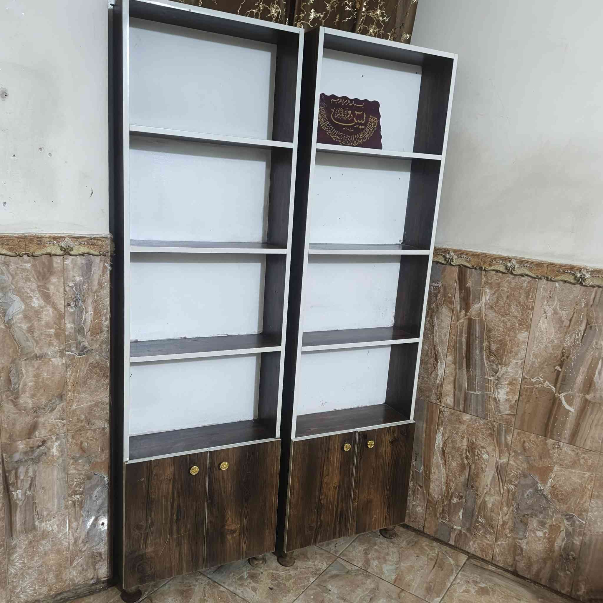 وحدة من المر شوي تعبانه انطيها هدية 
سعر ١٥٠ وبيهن مجال مكاني بغداد 
***********
