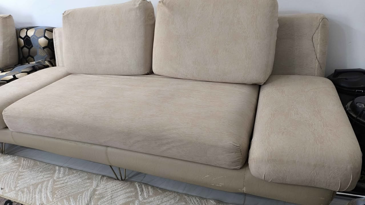 قنفات تركي درجه اولى اثنين قنافات كبير اثنين كراسي معهم نظيفات جدا استعمال قليل جدا مكان كركوك كركوك, العراق


**إذا كنت صاحب هذا الإعلان وتريد حذفه لأي سبب، رجاءا أرسل رسالة إلى الدعم الفني**