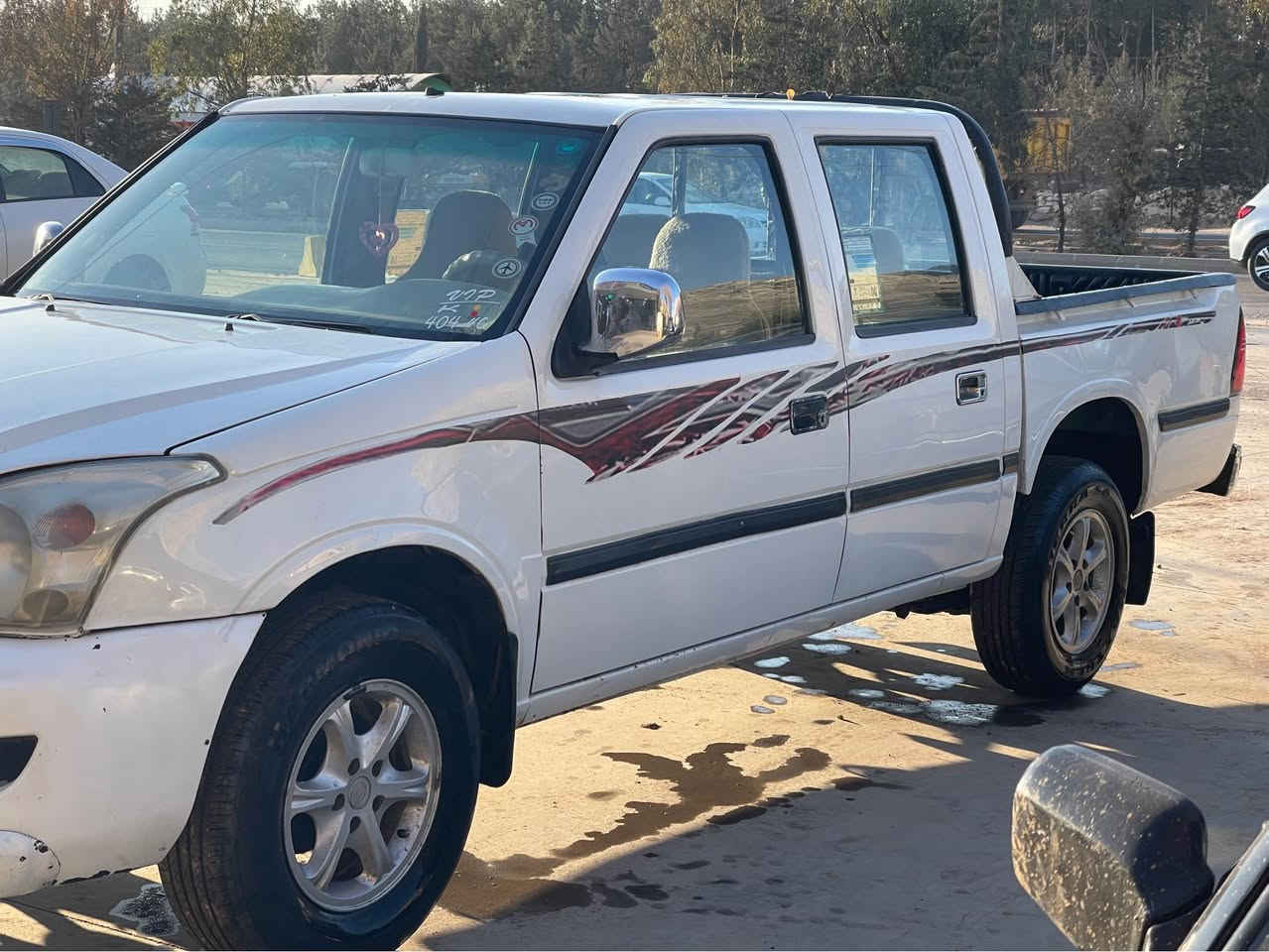 فروشتنی خیرا
پیک اب گوناو ۲۰۰۹
مه کینه به خ
ناو زه رد
بی بویاخ بی سارد
چوار تایه ی تازه
گیرو مه کینه و اکسل و تبرید به شه رت 
هیچ‌نوقستانی نیه 
۵۷ گه لا و مجالیکی که م
***********
*********** السليمانية, العراق
