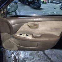 كامري مديل 2000 بسمي سعرهة 60$ وبيهة مجال  07716645334