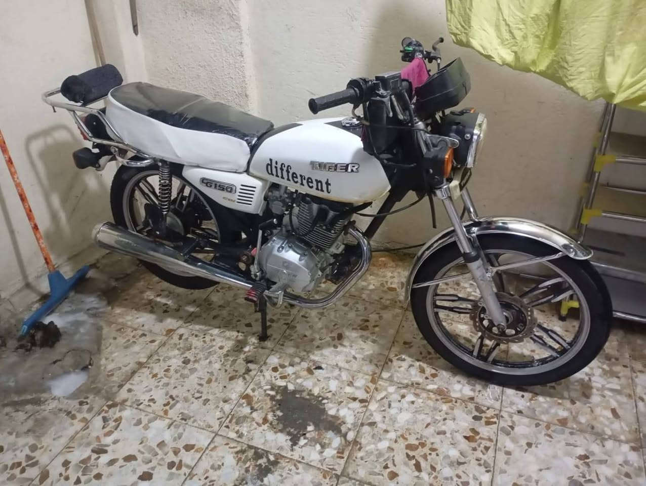 السلام عليكم تايگر 5گير 150 cc
2021  العنوان ناحية ابو سديره ***********
 السعر 525 وبي مجال
