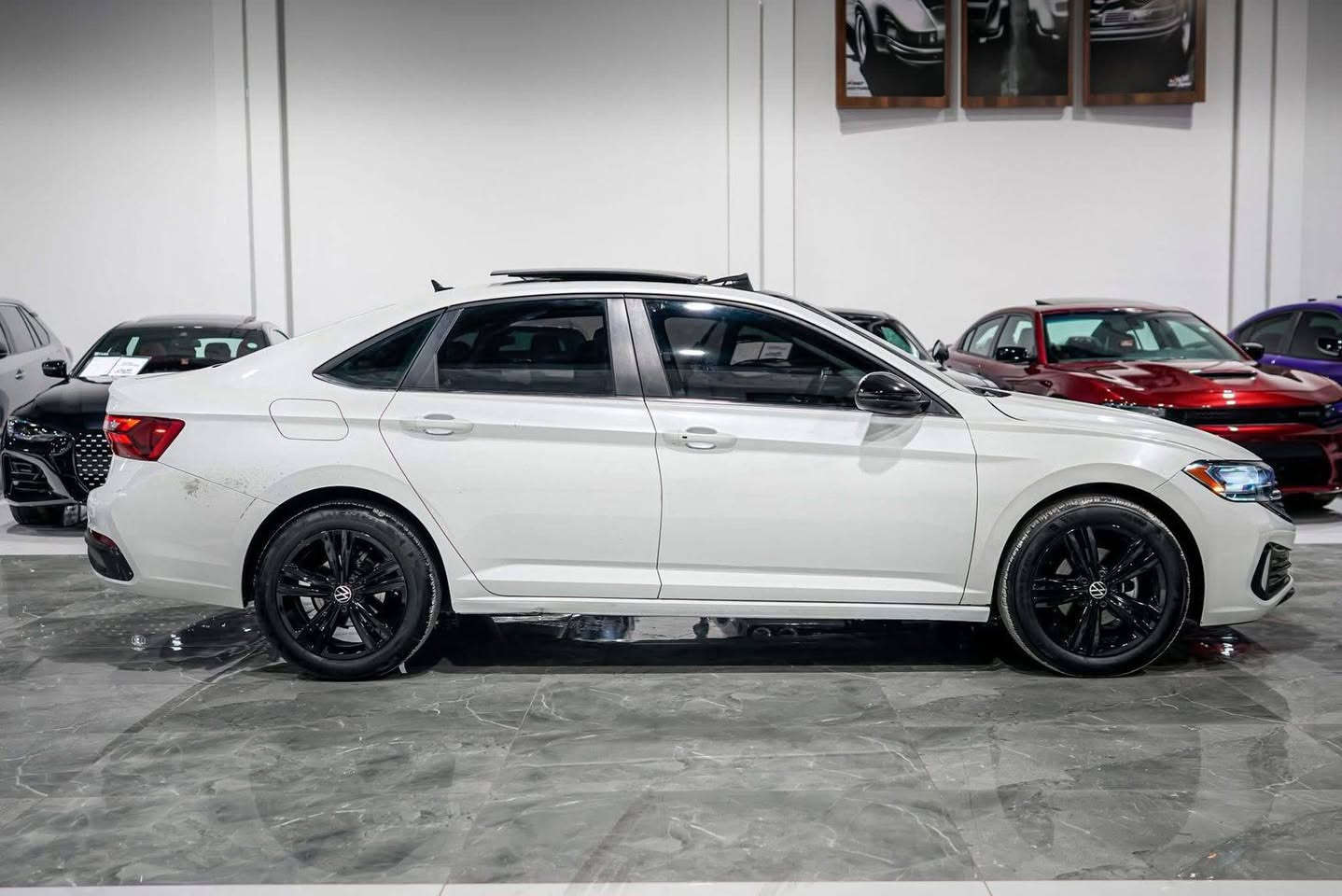 VW JETTA SE 2023✈️
engine 15T- Turbo 
ژمارە کاتی 
ماوەی روشتن 15 هزار 
بونیت و جمالغ بویاغه 
بێ ناوگرتن 
ئێرباگ سوکان سیستەم
موسفاتی ....
بەسمە , کامیرە , حساس , بانوراما 
گێر و مەکینە کارەبایات هەمووی بە شەرت
نرخی 165 وەرقە 
📍شوێن هەولێر 
~~~~~~~~~~
0751 2004 377
0750 397 7815
~~~~~~~~~~
VW JETTA SE 2023✈️
Engine 15T-Turbo
رقم کاتي 
ماشي 15 الف 
بیها بونت و جملغ صبغ 
بدون داخل 
ایرباک ستیرن سیستم 
موصفات ...
 بصمة , کامیرة , حساس , بانوراما 
کیر محرک کهربائي کل بشرط 
سعر 165 ورقە 
📍مکان سیارة اربیل أربيل, العراق
