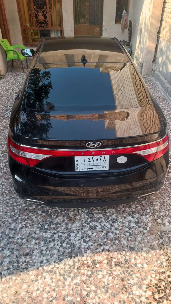ازيرا للبيع 2016 فول مواصفات عدا الفتحه مكانه كربلاء السعر 150 ماشية 90 حادث بالصور الاتصال *********** باسمي السياره
