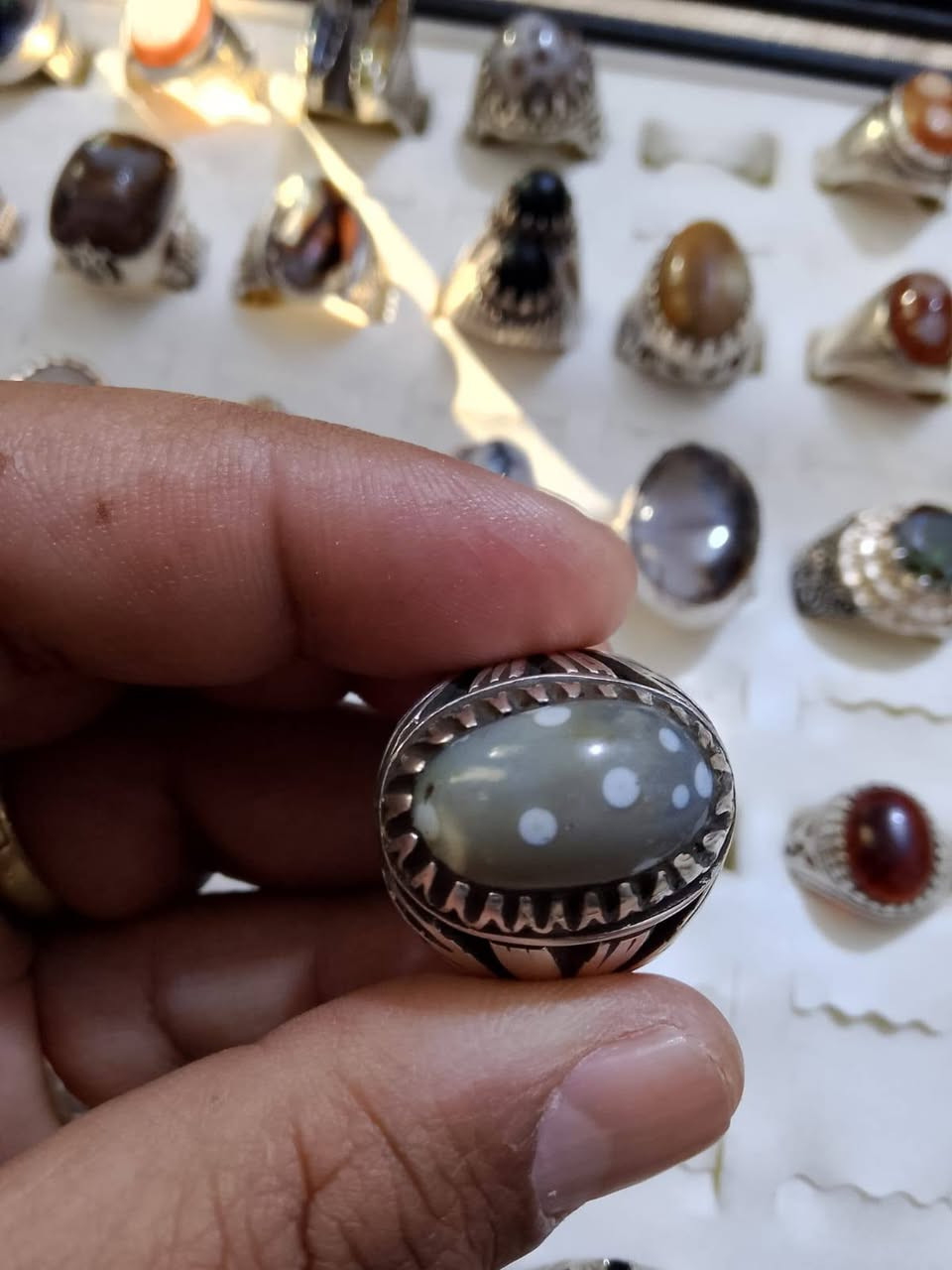 سليماني ثقيل


**إذا كنت صاحب هذا الإعلان وتريد حذفه لأي سبب، رجاءا أرسل رسالة إلى الدعم الفني**