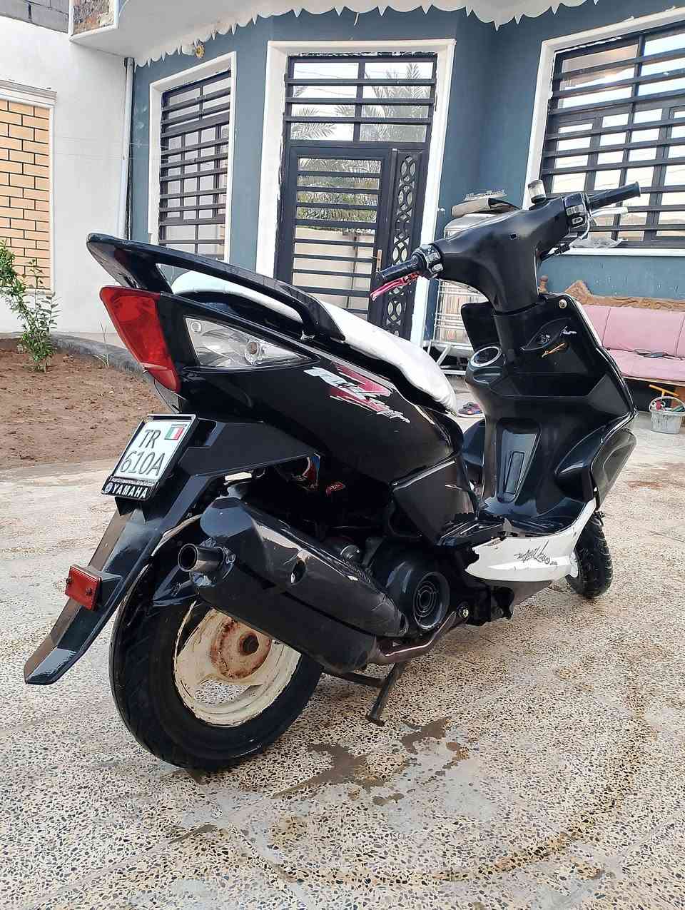 للبيع ماكس مضلع موديل 2023 جاهزة السعر 350 وبيه مجال بسيط مكاني مقابيل منشاة نصر زملة حمدي ***********
