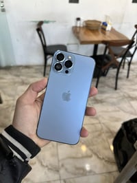 ذاكرة ١٢٨ • شاشة مبدلة • بطارية ١٠٠