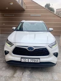 المحرك 2500 هايبرد خليجي 2023  ماشيه 50الف  خليجي  بيها قطعتين باب الس...