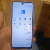 كامون 17 برو  ذاكرة 256  ابيعه على وضعة 35 مع التوصيل قفله  0777498941...