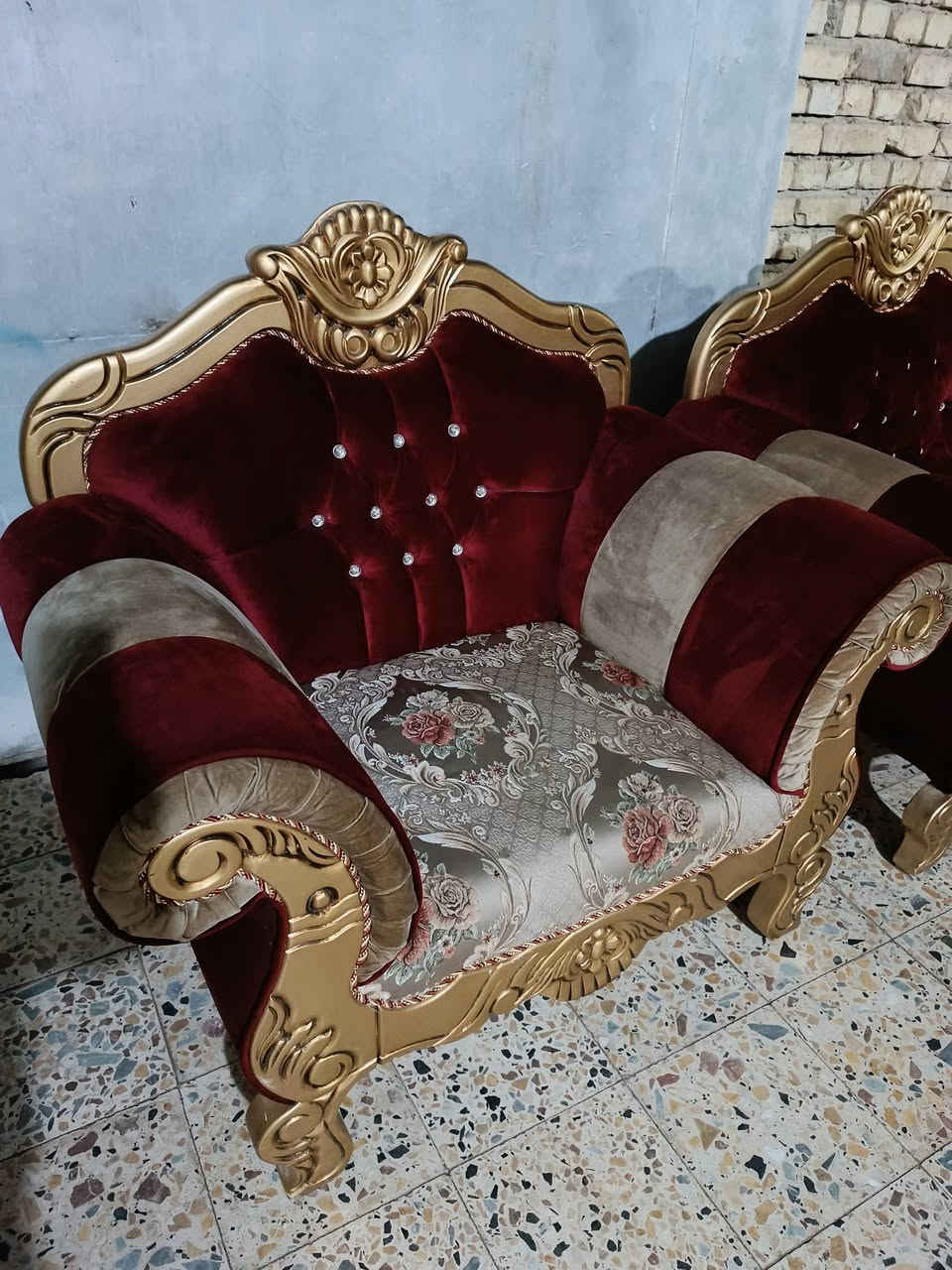 طخم للبيع اخو الجديد نظيف كلش


**إذا كنت صاحب هذا الإعلان وتريد حذفه لأي سبب، رجاءا أرسل رسالة إلى الدعم الفني**