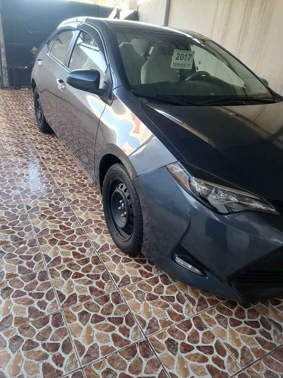 كورلا للبيع كندي 2017السياره بيهه ضرر قطعتين صبغ وقطعه مبدله بلادي السياره نضيفه ماشيه 173 رقم اربيل  السعر 123 بيه مجال ***********
