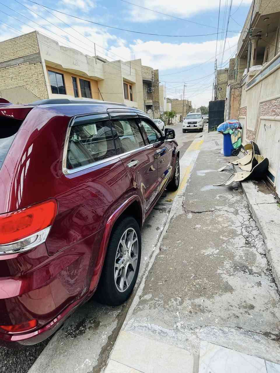 جيب موديل 19 خليجي اوف لاند  فول مواصفات كفاله عامه ماعدا بارد ع كد إصبع بالباب  سياره جديده معنه الكلمه السعر ٢٧٥ بي مجال المكان بغداد البلديات رقم هاتف ***********
