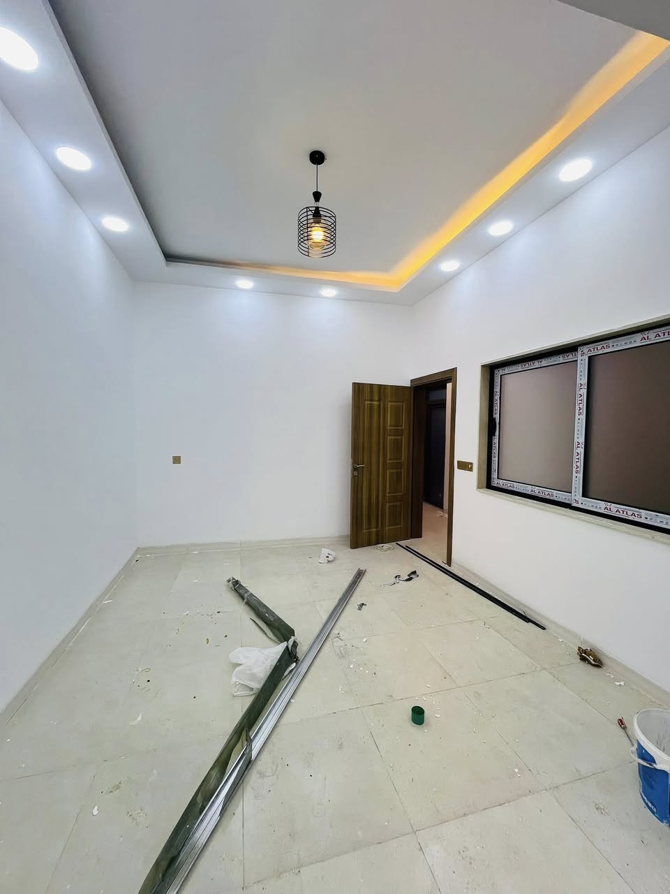 دارللبيع في حي الملايين الاولى مساحة البيت  140 م واجهة 7
‎🔹 الطابق الأول: استقبال + هول + مطبخ + غرفتين نوم / صحيات داخليه 

الطابق الثاني: 3 غرف نوم   +  هول + صحيات 

صنف الارض / زراعي بستان ملك صرف +وصل تمليك بلدية ❇️

‎للاستفسار / ***********
