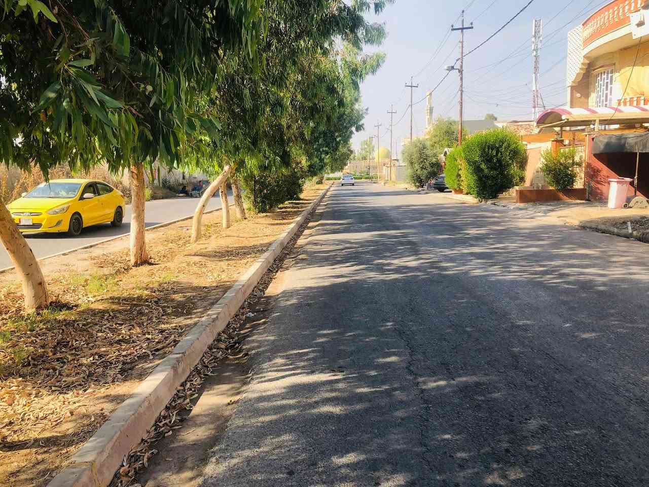 بيت للبيع حي الصحه الثانيه م250متر ركن
موقع ممتاز على سايدين بانزيخانة الحاصود البيت طابقين يتحوي الطابق الأول 3غرق وهول والطابق الثاني 3غرف وصحيات ومطبخ تتكاتب مع الشرعي وسند جديد للتواصل على الارقام ***********
