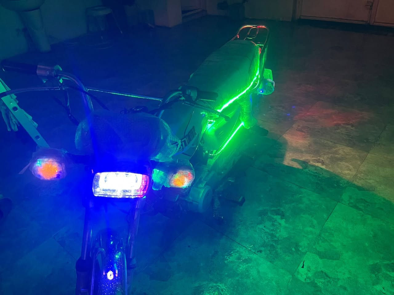 دراجه للبيع موديل ٢٠٢٠سعر ٣٧٠ منفيس المكان كلاويش ***********
