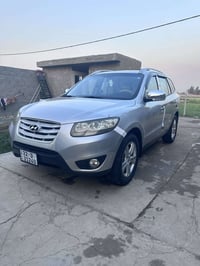 اخوان / سنتافيا للبيع موديل 2012 مكفوله كفاله عامه ما عدا مكانيين بارد...