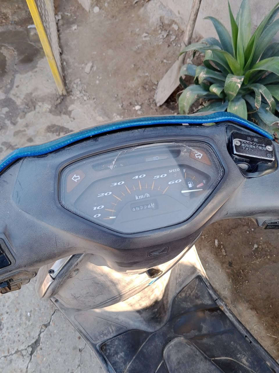 هولندا ياباني اصلي سرعة 60مكينة ابلادية مامفتوحة مال رمبة مكفولة سلف هندر كهربيات شغالة كابرتر اصلية كفرات ابلادية نكرة بي وقت كلها شغالة اي نقص ما بيه جاهزة مال جناي اوراق مال الشركة بية كاملة السعر250مكاني بغداد حي الجهاد ***********
