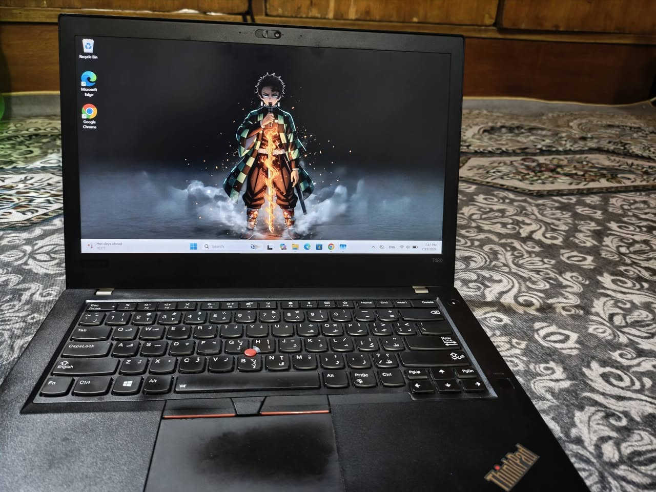 💻 للبيع Lenovo ThinkPad – أداء ممتاز وسرعة عالية

✅ المعالج: Intel Core i7-8550U (الجيل الثامن)
✅ كرت الشاشة الخارجي: NVIDIA GeForce MX150 2GB DDR5
✅ كرت الشاشة الداخلي: Intel UHD Graphics 620
✅ الرام: 12GB DDR4
✅ التخزين: SSD 512GB سريع
✅ بصمة إصبع لتسجيل
مفعل ويندوز 11 برو دائم

جهاز من سلسلة ThinkPad المعروفة بالمتانة وجودة التصنيع، مناسب للدراسة، العمل، البرمجة، التصميم الخفيف، ويشغل ألعابًا مثل GTA V وValorant وCS2 وFortnite بإعدادات مناسبة، مع سرعة ممتازة

+ ماوس و جنطة اشتريتهن ب50 الف هدية 
السعر : 344000 و بيه مجال للشراي
الرقم : ***********
