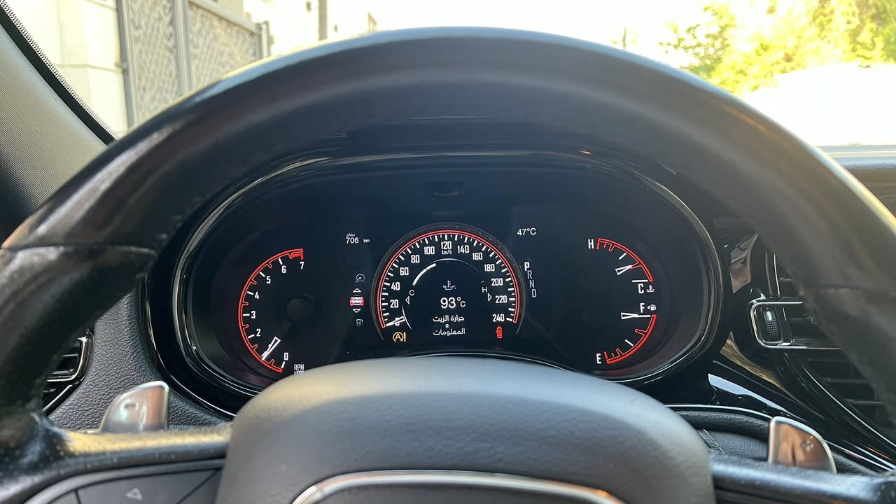 دورنكو 2021 خليجي كفالة بيها فقط بارد بالمدكر الخلفي السيارة مابيها اي نفص الشراي يراسل على الرقم فقط ماتواجد فيس مكان السيارة مكانها بصرة وباسمي  ورقمها بغداد وهذا رقمني ***********
